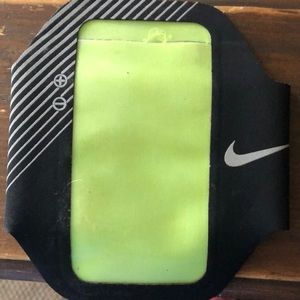 Nike Armband for iPhone 5/5s